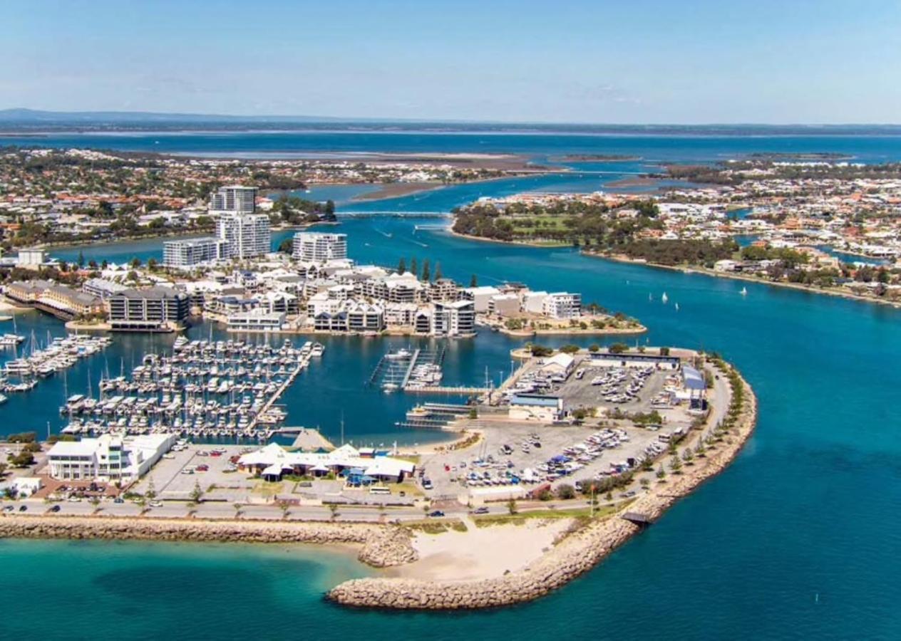 The Hutt On Mandurah Marina 아파트 외부 사진
